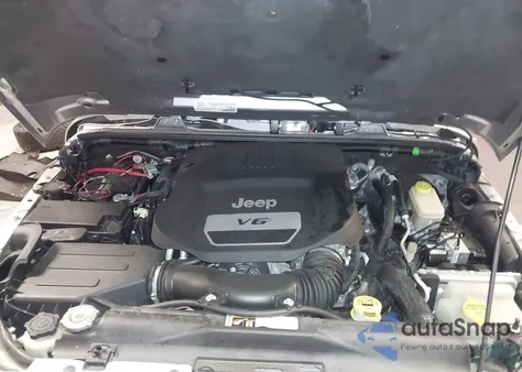 2016 Jeep Wrangler Unlimited Sahara из США, поврежденный, VIN 1C4HJWEG1GL186875